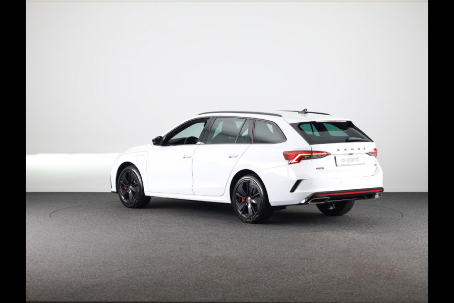 Škoda Octavia Combi 1.4 TSI RS iV PHEV Business 245PK PHEV | Verlengde garantie |  Adaptive cruise control | Trekhaak wegklapbaar | Parkeercamera |