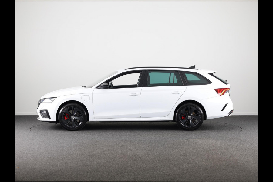 Škoda Octavia Combi 1.4 TSI RS iV PHEV Business 245PK PHEV | Verlengde garantie |  Adaptive cruise control | Trekhaak wegklapbaar | Parkeercamera |