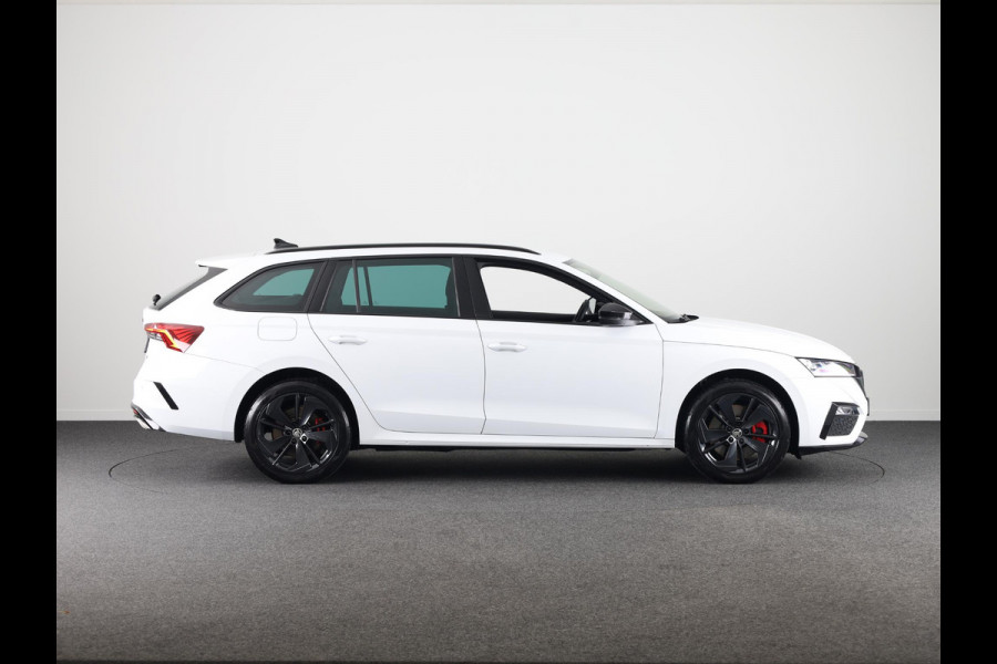 Škoda Octavia Combi 1.4 TSI RS iV PHEV Business 245PK PHEV | Verlengde garantie |  Adaptive cruise control | Trekhaak wegklapbaar | Parkeercamera |