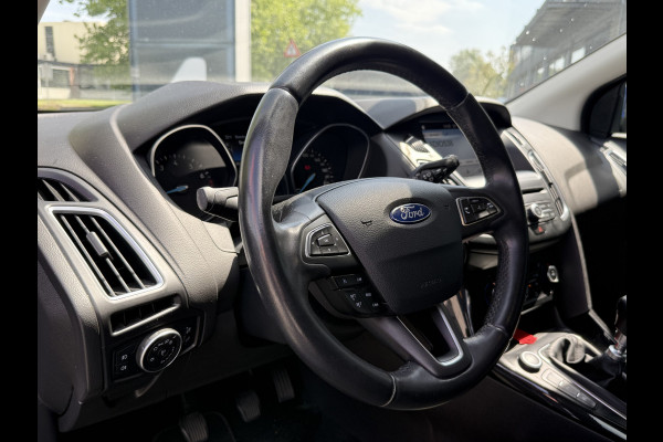 Ford FOCUS Wagon BWJ 2018 | 1.0 126PK Titanium | TREKHAAK | CLIMA | NAVI | PDC | CRUISE | CARPLAY