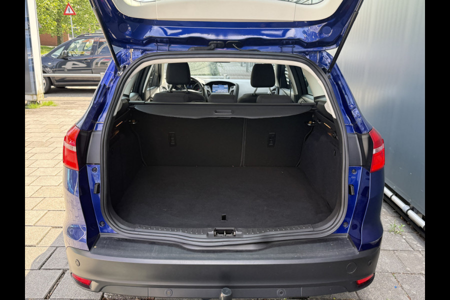 Ford FOCUS Wagon BWJ 2018 | 1.0 126PK Titanium | TREKHAAK | CLIMA | NAVI | PDC | CRUISE | CARPLAY