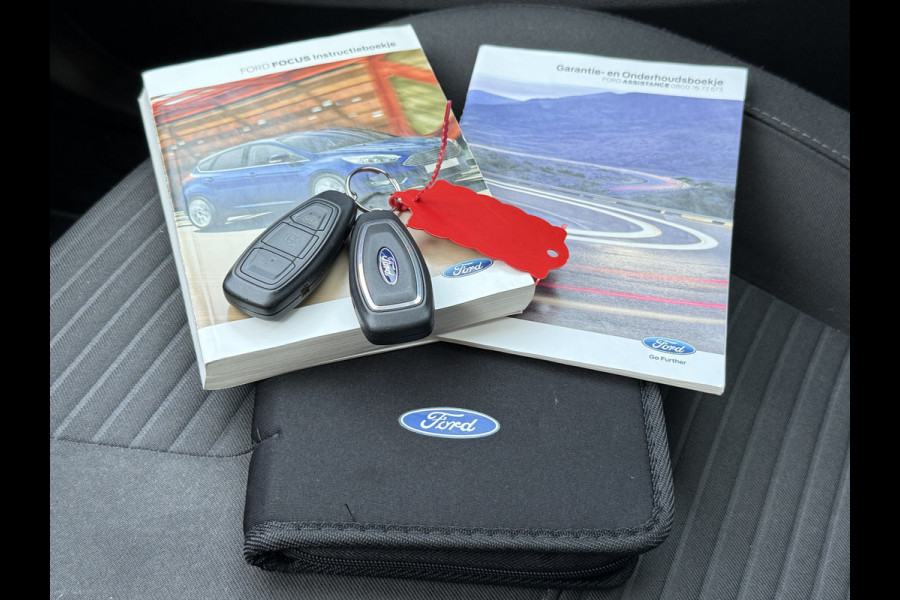 Ford FOCUS Wagon BWJ 2018 | 1.0 126PK Titanium | TREKHAAK | CLIMA | NAVI | PDC | CRUISE | CARPLAY