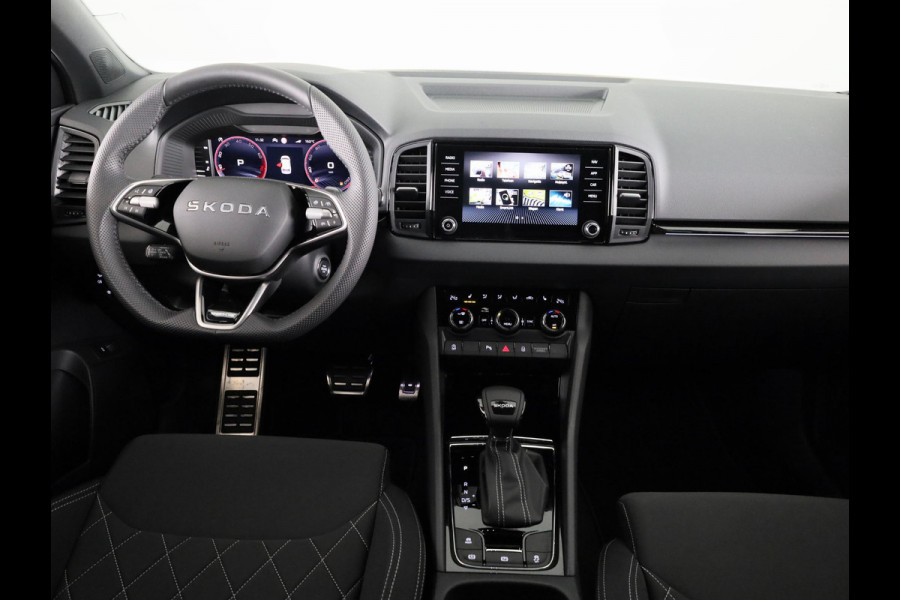 Škoda Karoq Sportline Business 1.5 TSI 150 pk 7 versn. DSG | Dode hoek sensoren | Adaptive Cruise Control | Elektrische achterklep
