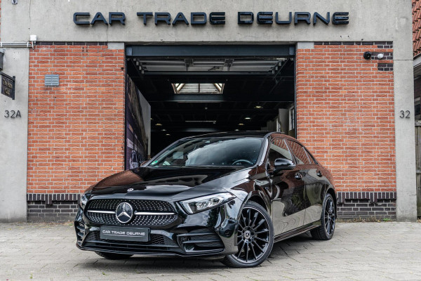Mercedes-Benz A-Klasse 250 e AMG Pano / Camera / Ambi