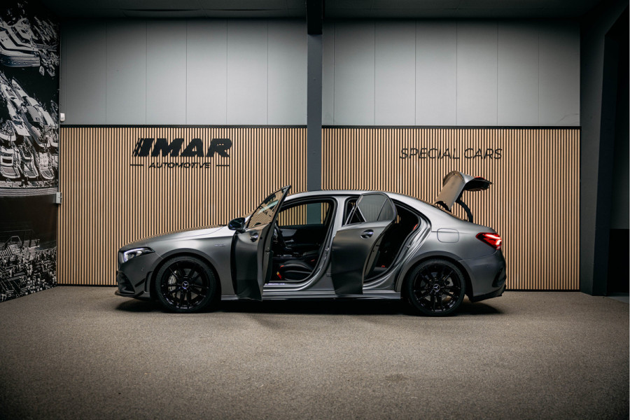 Mercedes-Benz A-Klasse AMG 35 4MATIC Premium Plus Vol uitgevoerde A35 Limo