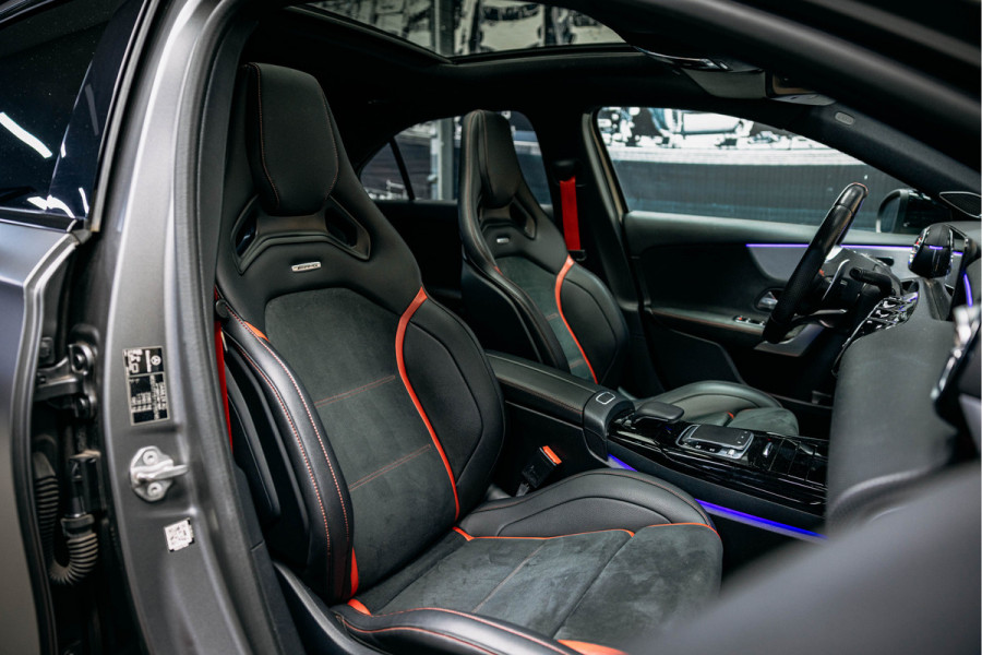 Mercedes-Benz A-Klasse AMG 35 4MATIC Premium Plus Vol uitgevoerde A35 Limo