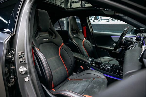 Mercedes-Benz A-Klasse AMG 35 4MATIC Premium Plus Vol uitgevoerde A35 Limo