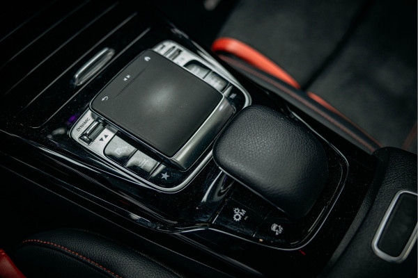 Mercedes-Benz A-Klasse AMG 35 4MATIC Premium Plus Vol uitgevoerde A35 Limo