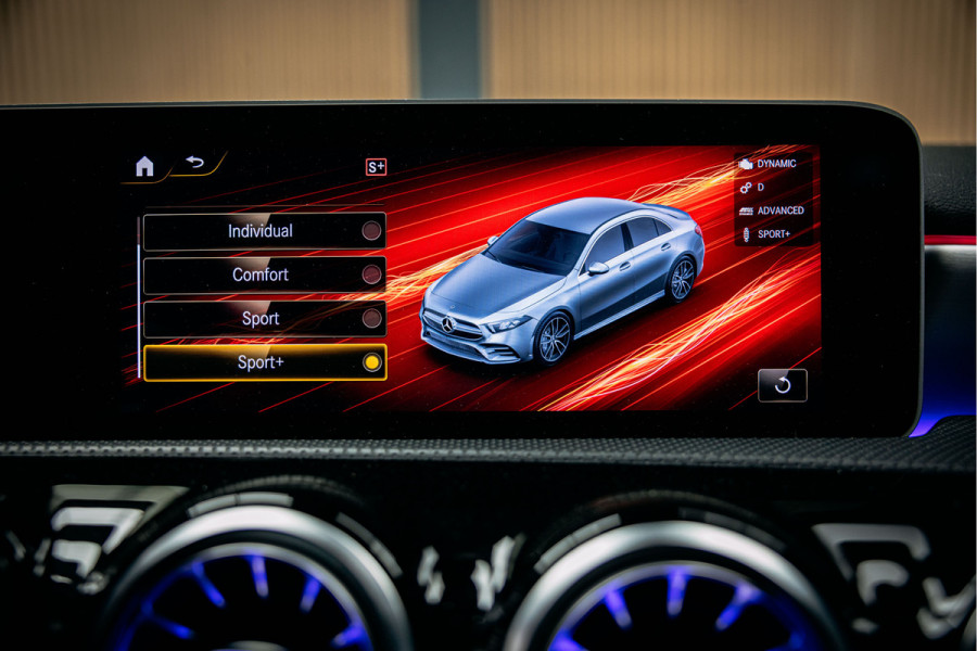 Mercedes-Benz A-Klasse AMG 35 4MATIC Premium Plus Vol uitgevoerde A35 Limo
