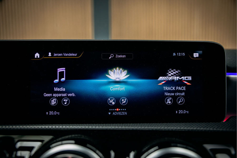 Mercedes-Benz A-Klasse AMG 35 4MATIC Premium Plus Vol uitgevoerde A35 Limo