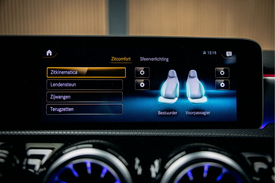 Mercedes-Benz A-Klasse AMG 35 4MATIC Premium Plus Vol uitgevoerde A35 Limo