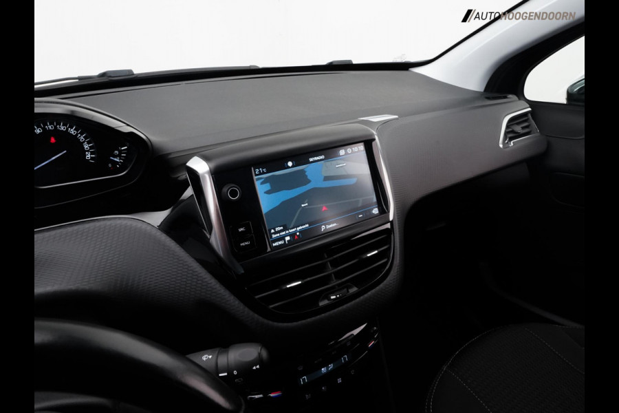 Peugeot 208 1.2 PureTech Allure (APPLE CARPLAY,NAVIGATIE,PARKEERSENSOREN,CRUISE,CLIMATE,LM-VELGEN,NIEUWE APK,TOPCONDITIE)