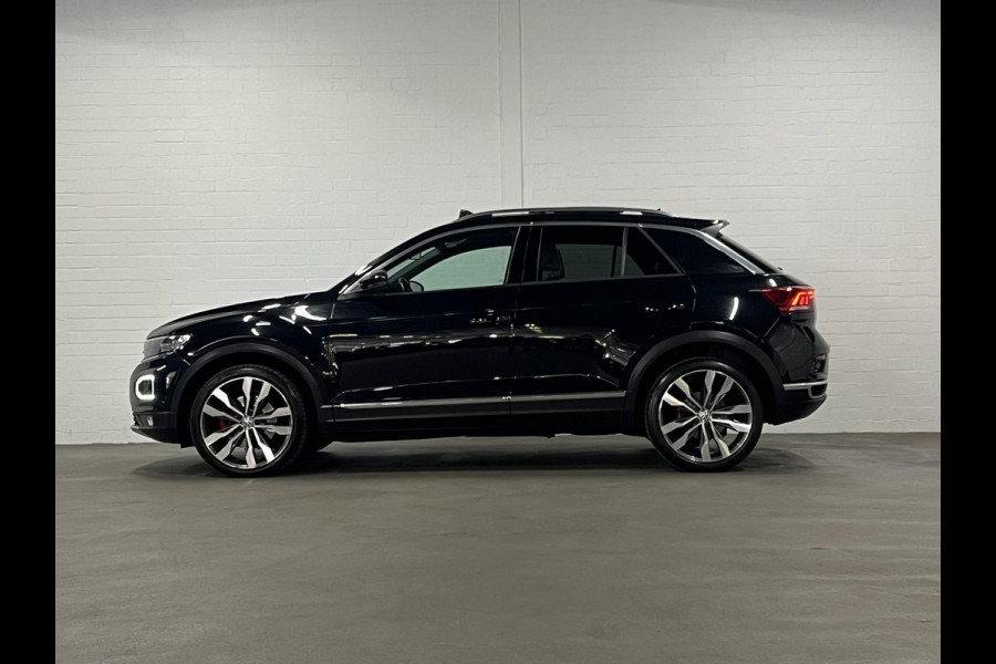 Volkswagen T-Roc 2.0 TSI 4Motion Sport Open dak | Trekhaak | Adapt. Cruise | Leder | Camera