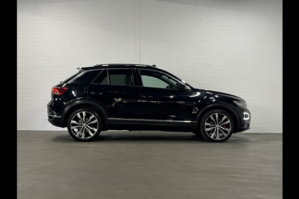 Volkswagen T-Roc 2.0 TSI 4Motion Sport Open dak | Trekhaak | Adapt. Cruise | Leder | Camera
