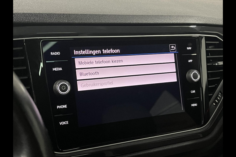 Volkswagen T-Roc 2.0 TSI 4Motion Sport Open dak | Trekhaak | Adapt. Cruise | Leder | Camera