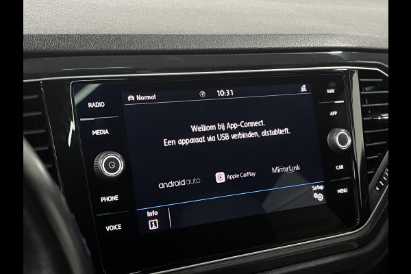 Volkswagen T-Roc 2.0 TSI 4Motion Sport Open dak | Trekhaak | Adapt. Cruise | Leder | Camera