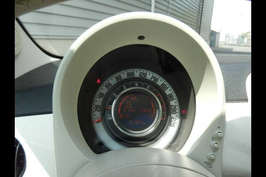 Fiat 500 1.2 Lounge I Automaat I 4 cilinder I Airco I Mistl. voor I Pan.