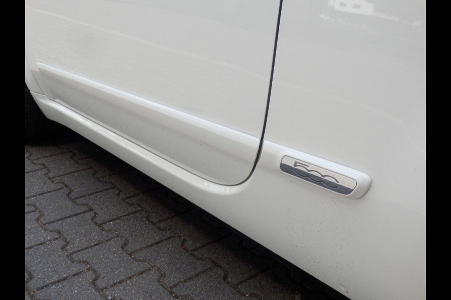Fiat 500 1.2 Lounge I Automaat I 4 cilinder I Airco I Mistl. voor I Pan.