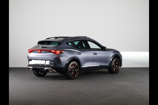 CUPRA Formentor 1.5 TSI e-Hybrid VZ Performance 272pk | Panoramadak | Matte Lak | 19 inch | Carbon Spiegelkappen | Trekhaak | Sennheiser |