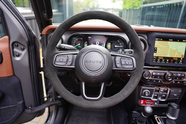 Jeep Wrangler Unlimited BRUTE 4xe 380 Rubicon Performance Pack 20 Inch Skyview