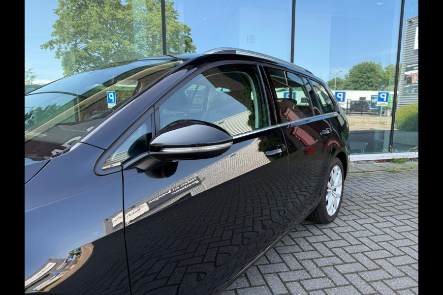 Volkswagen GOLF Variant 1.5 TSI Highline - Automaat - Navi - Climate - Parkeerhulp - Org.NL