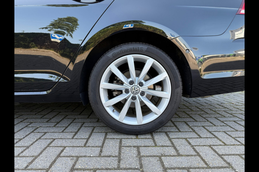 Volkswagen GOLF Variant 1.5 TSI Highline - Automaat - Navi - Climate - Parkeerhulp - Org.NL