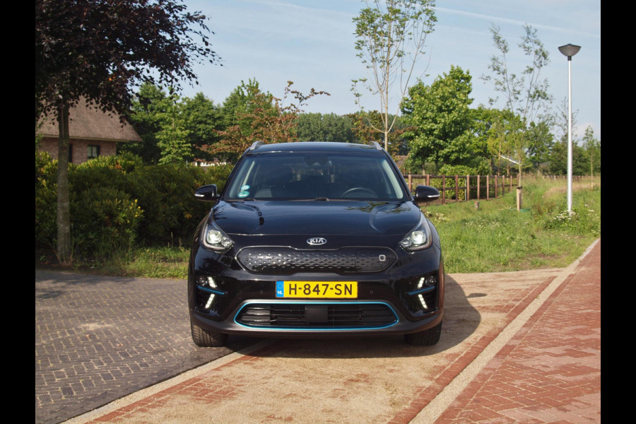 Kia e-Niro ExecutiveLine 64 kWh | Camera | Apple Carplay | Cruise Control | JBL | Leer |