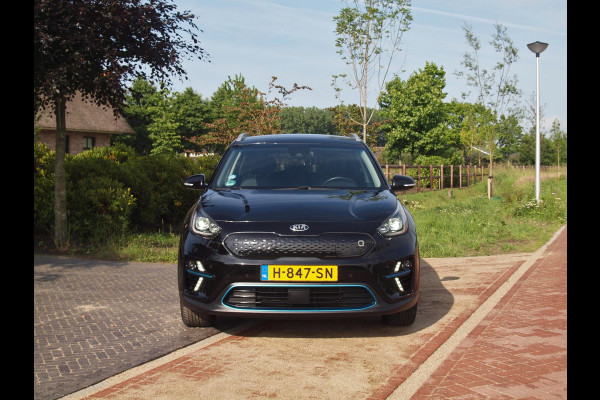 Kia e-Niro ExecutiveLine 64 kWh | Camera | Apple Carplay | Cruise Control | JBL | Leer |