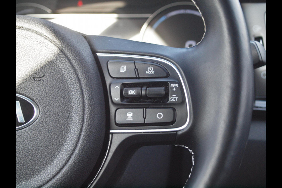Kia e-Niro ExecutiveLine 64 kWh | Camera | Apple Carplay | Cruise Control | JBL | Leer |