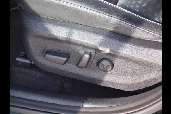Kia e-Niro ExecutiveLine 64 kWh | Camera | Apple Carplay | Cruise Control | JBL | Leer |
