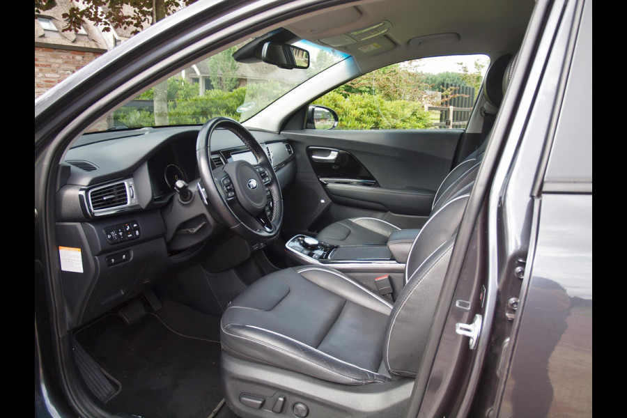 Kia e-Niro ExecutiveLine 64 kWh | Camera | Apple Carplay | Cruise Control | JBL | Leer |