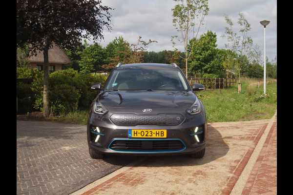 Kia e-Niro ExecutiveLine 64 kWh | Camera | Apple Carplay | Cruise Control | JBL | Leer |
