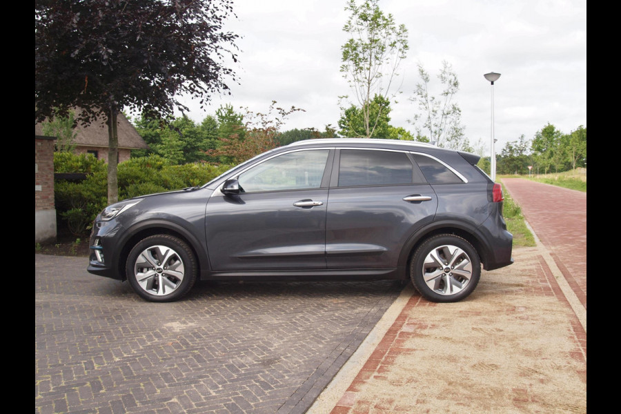 Kia e-Niro ExecutiveLine 64 kWh | Camera | Apple Carplay | Cruise Control | JBL | Leer |
