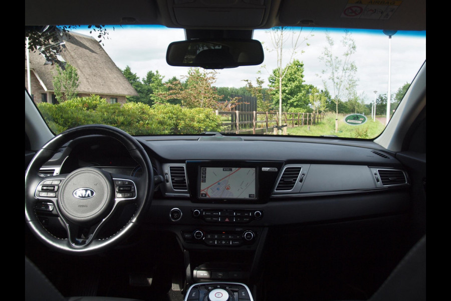 Kia e-Niro ExecutiveLine 64 kWh | Camera | Apple Carplay | Cruise Control | JBL | Leer |