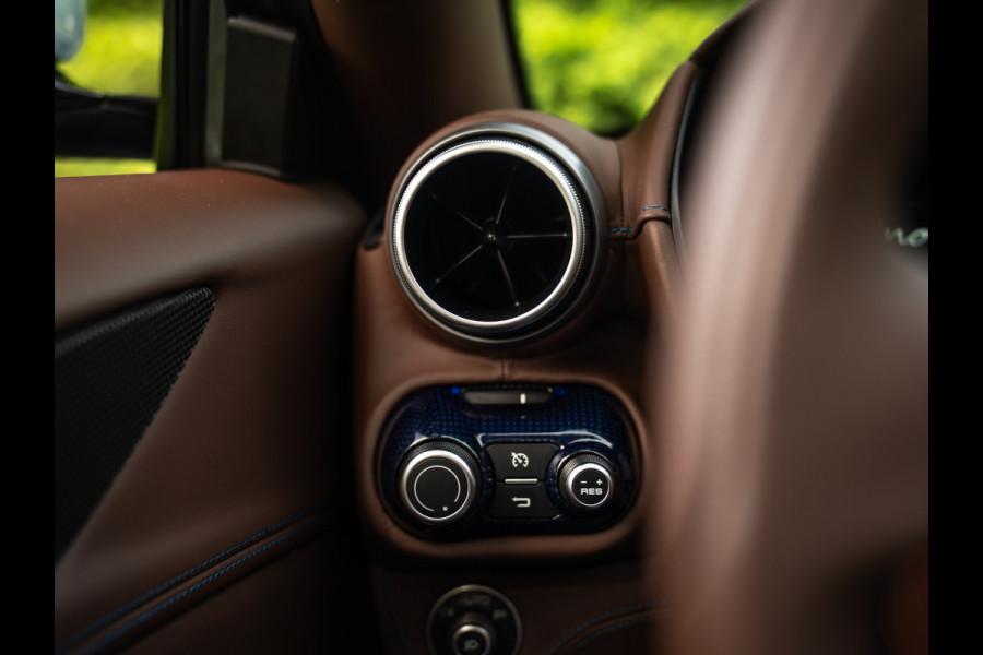 Ferrari Portofino 3.9 V8 HELE | Subliem! | Atelier Car | Carbon interieur | JBL