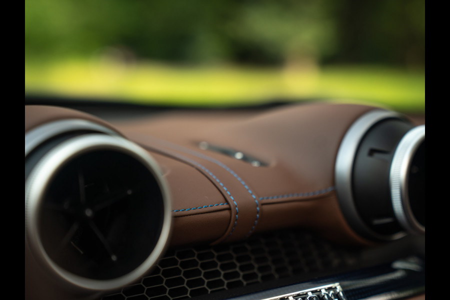 Ferrari Portofino 3.9 V8 HELE | Subliem! | Atelier Car | Carbon interieur | JBL