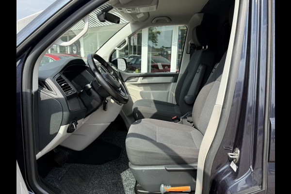 Volkswagen Transporter 2.0 TDI L2H1 Highline | AUTOMAAT | TREKHAAK | ACHTERUITRIJCAMERA |CLIMATE CONTROL | NAVIGATIE SYSTEEM |