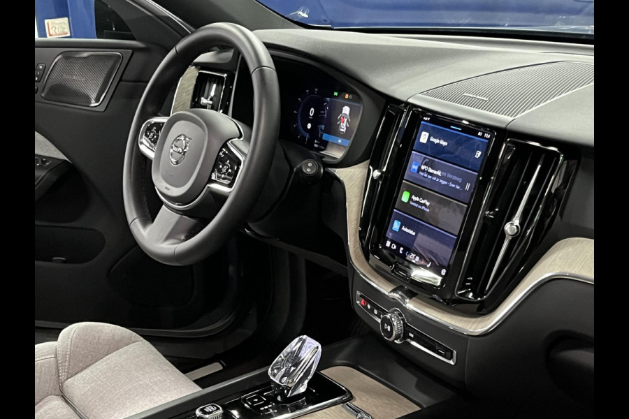 Volvo XC60 2.0 T6 Plug-in hybrid AWD Plus Dark Open dak | Harman/Kardon | Adapt. Cruise c. | Stoel-/Stuur verwarming
