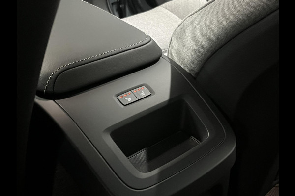 Volvo XC60 2.0 T6 Plug-in hybrid AWD Plus Dark Open dak | Harman/Kardon | Adapt. Cruise c. | Stoel-/Stuur verwarming