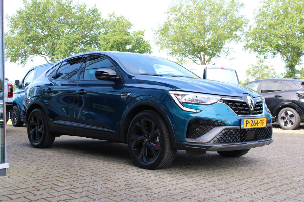 Renault Arkana 1.6 E-Tech Hybrid 145 R.S. Line | Trekhaak | Adaptive Cruise Control | Blind Spot | Climate Control | Navigatie | 360 Camera |