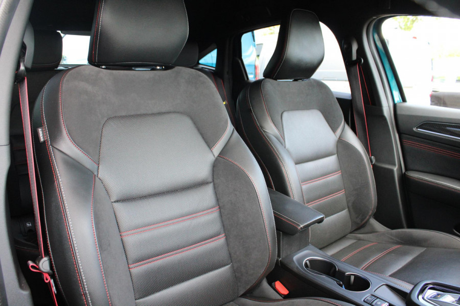 Renault Arkana 1.6 E-Tech Hybrid 145 R.S. Line | Trekhaak | Adaptive Cruise Control | Blind Spot | Climate Control | Navigatie | 360 Camera |