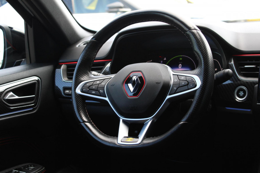 Renault Arkana 1.6 E-Tech Hybrid 145 R.S. Line | Trekhaak | Adaptive Cruise Control | Blind Spot | Climate Control | Navigatie | 360 Camera |