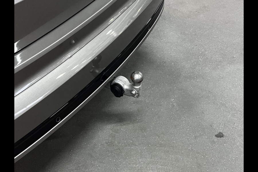 Volvo XC90 2.0 T8 Recharge AWD R-Design Open dak | Luchtvering | Adapt. Cruise c. | Harman/Kardon | Keyless | 360 Camera