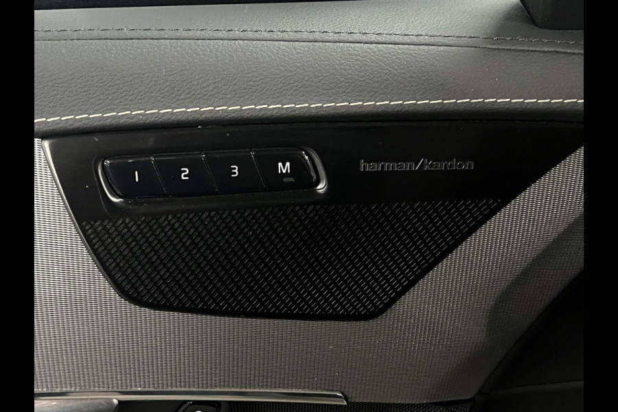 Volvo XC90 2.0 T8 Recharge AWD R-Design Open dak | Luchtvering | Adapt. Cruise c. | Harman/Kardon | Keyless | 360 Camera