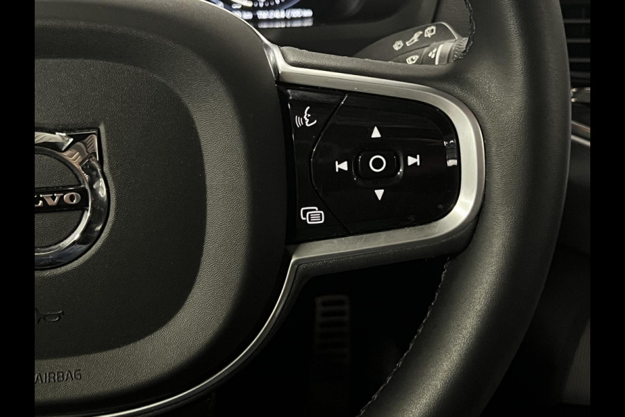 Volvo XC90 2.0 T8 Recharge AWD R-Design Open dak | Luchtvering | Adapt. Cruise c. | Harman/Kardon | Keyless | 360 Camera