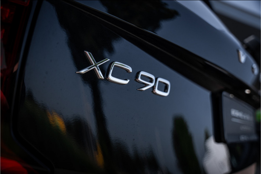 Volvo XC90 2.0 T8 Plug-in hybrid AWD Ultra Dark ** HUD ** Ventilatie MY2025!