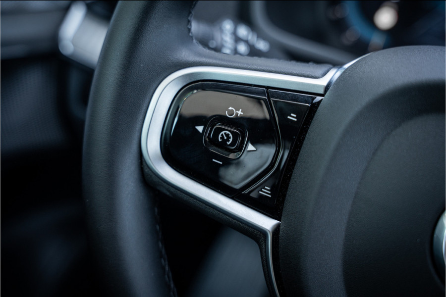 Volvo XC90 2.0 T8 Plug-in hybrid AWD Ultra Dark ** HUD ** Ventilatie MY2025!