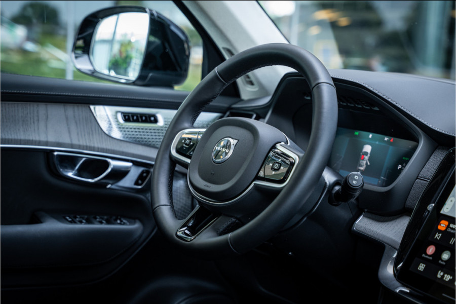 Volvo XC90 2.0 T8 Plug-in hybrid AWD Ultra Dark ** HUD ** Ventilatie MY2025!