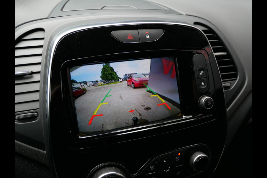 Renault Captur 1.2 TCe INTENS | AUTOMAAT | TREKHAAK | KEYLESS | CAMERA | R-LINK | ALL-SEASON