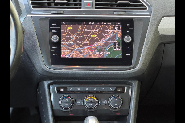 Volkswagen Tiguan 1.4 TSI ACT Aut Lane ass Volledig onderhouden Navi Apple CarPlay Stoel vw Nieuwe APK Perfecte conditie